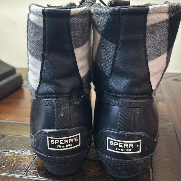 Women’s Sperry Duck Boots - Picture 8 of 12